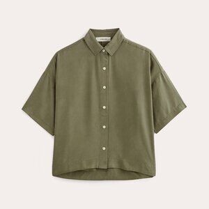 Everlane Short-Sleeve Square Shirt in Butterlite in Olive, XL